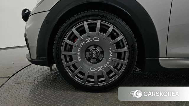 Mini Cooper S id 4602678 из Кореи 29