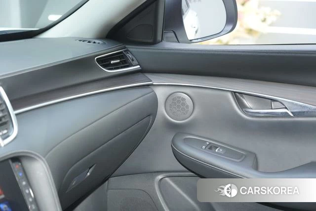 Infiniti QX50 id 3855961 из Китая 15