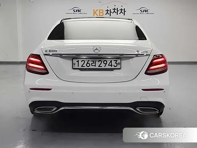 Mercedes-Benz E-Class W213 id 3778639 из Кореи 13