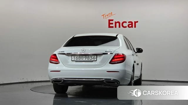Mercedes-Benz E-Class W213 id 4781156 из Кореи 29