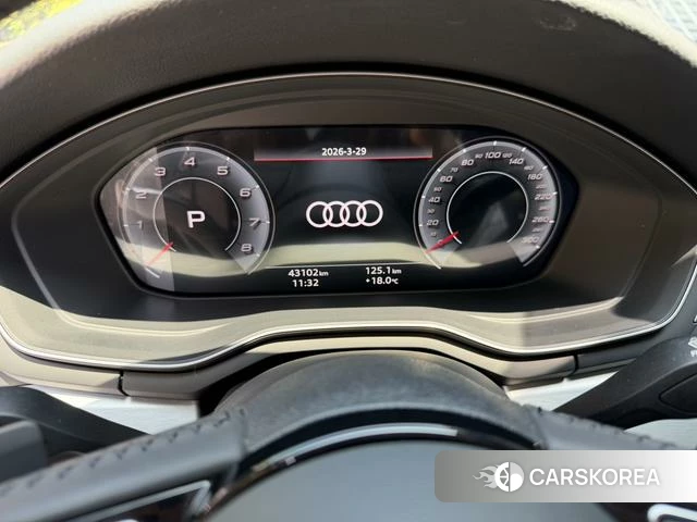 Audi A4L id 4259406 из Китая 7