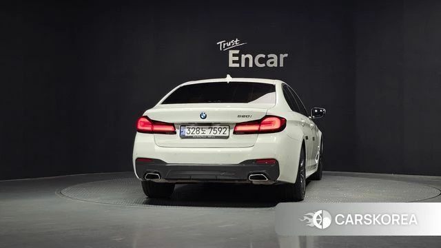 BMW 5 Series (G30) id 4408753 из Кореи 25