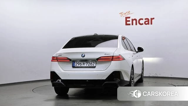 BMW 5 Series (G60) id 4753177 из Кореи 25