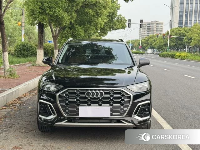 Audi Q5L id 4300902 из Китая 8