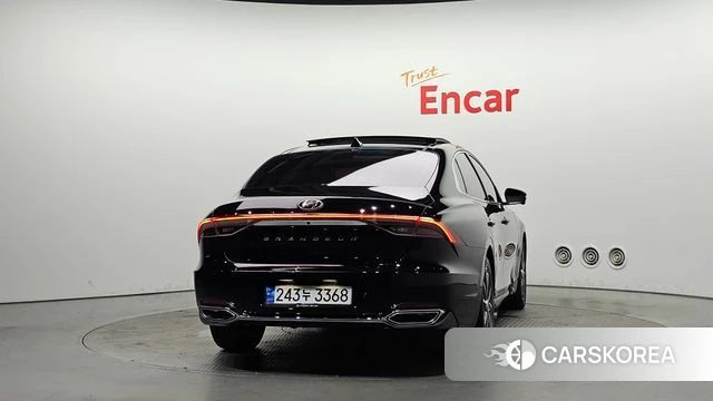 Hyundai The New Grandeur IG id 4534352 из Кореи 28