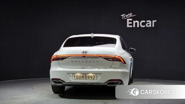 Hyundai The New Grandeur IG id 3717133 из Кореи 14