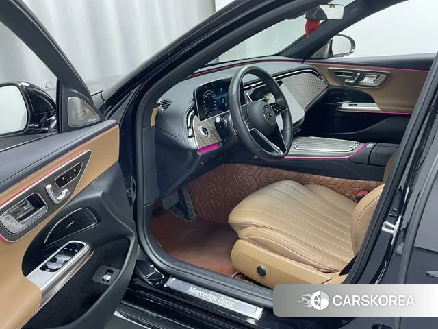 Mercedes-Benz E-class 2024 Черный из Китая, фото 5