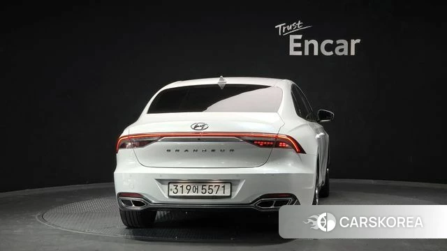 Hyundai The New Grandeur IG id 4698291 из Кореи 28
