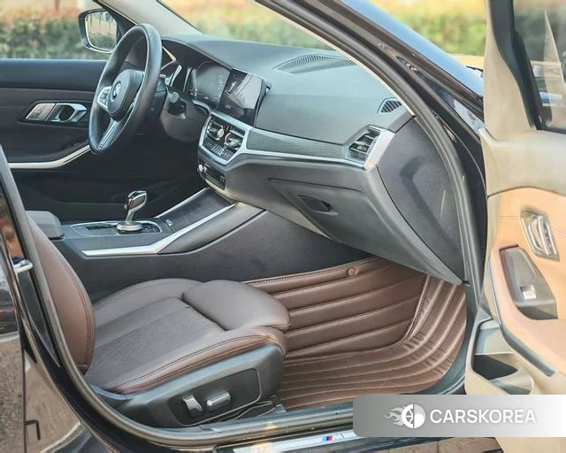 BMW 3 series id 4209819 из Китая 9