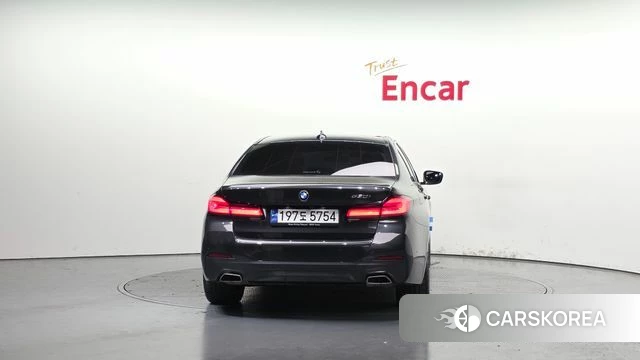 BMW 5 Series (G30) id 4230659 из Кореи 14