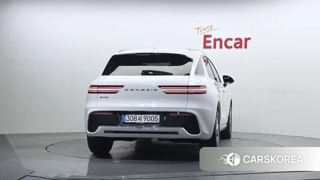 Genesis GV70 id 3904621 из Кореи 14