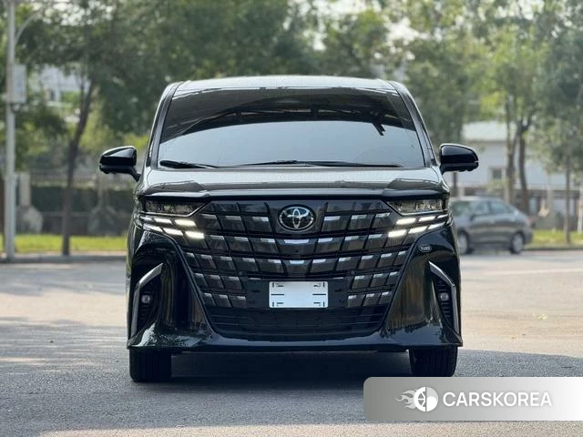 Toyota Elfa 2026 Черный из Китая, фото 5