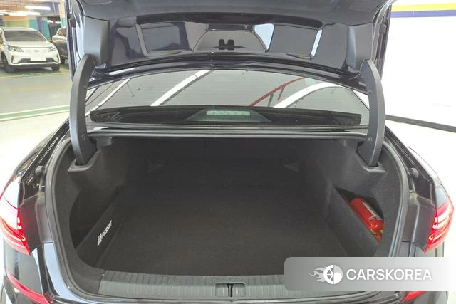 Volkswagen Passat id 4209316 из Китая 11
