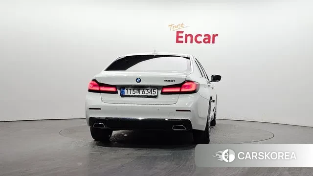 BMW 5 Series (G30) id 3497611 из Кореи 14