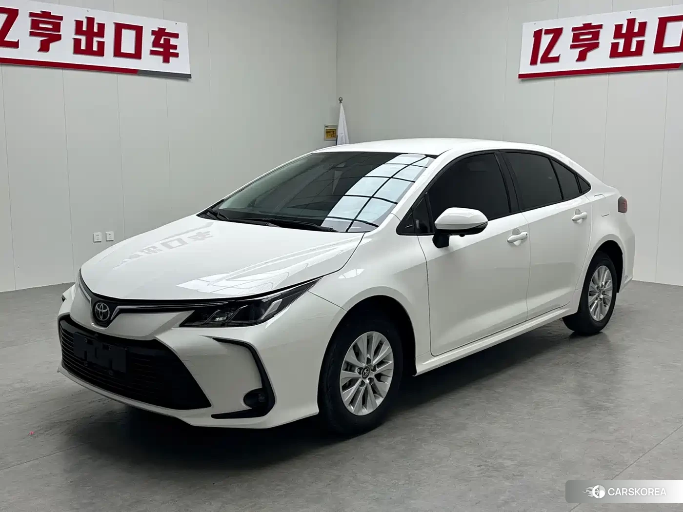 Toyota Corolla id 4599728 из Китая 15