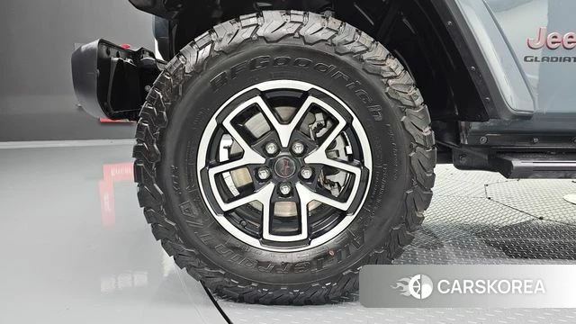 Jeep Gladiator (JT) id 4879595 из Кореи 26