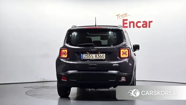 Jeep Renegade id 3191829 из Кореи 14