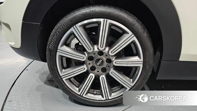 Mini Cooper S Clubman id 4283466 из Кореи 29
