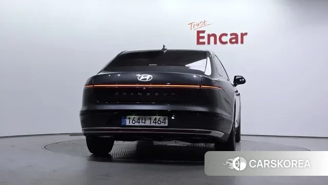 Hyundai Grandeur (GN7) id 3533296 из Кореи 14