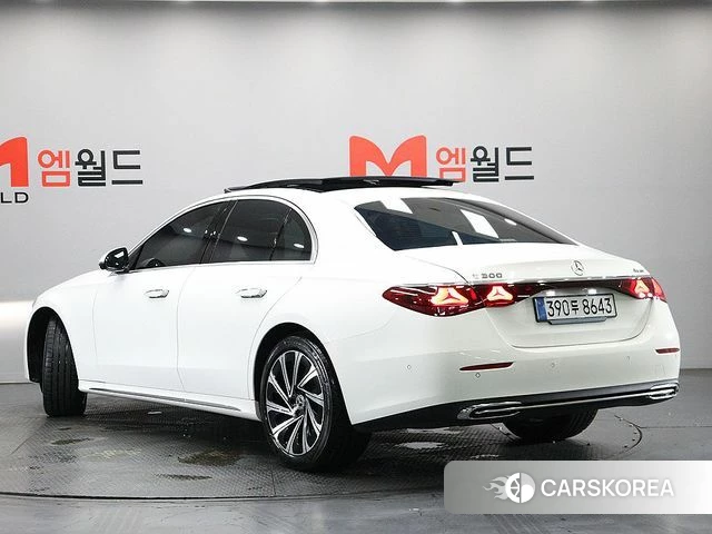 Mercedes-Benz E-Class W214 id 4847359 из Кореи 14