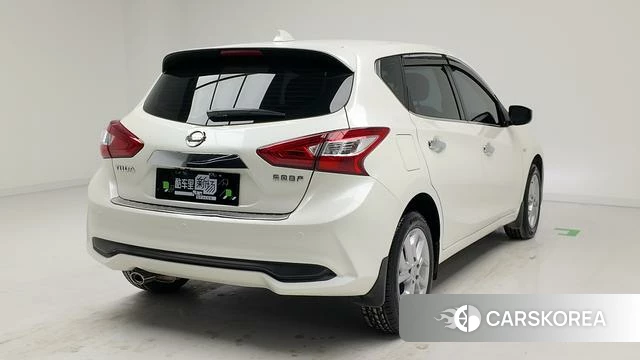 Nissan TIIDA id 4210230 из Китая 11