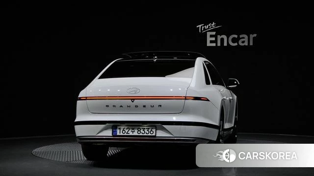 Hyundai Grandeur Hybrid (GN7) id 4394779 из Кореи 28