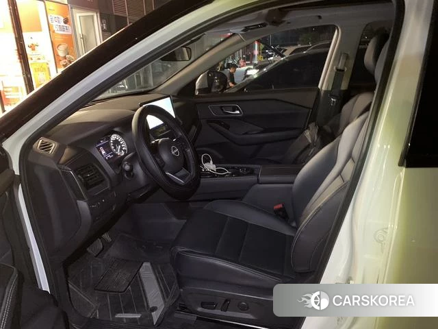 Nissan Qijun 2023 Белый из Китая, фото 4
