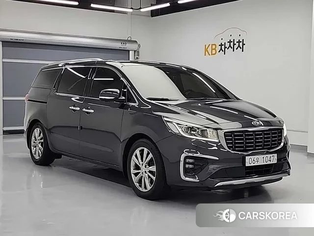 Kia The New Carnival id 2902697 из Кореи 14