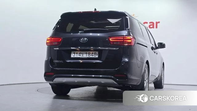 Kia The New Carnival id 4502170 из Кореи 25