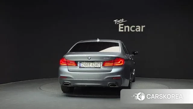 BMW 5 Series (G30) id 3474861 из Кореи 14