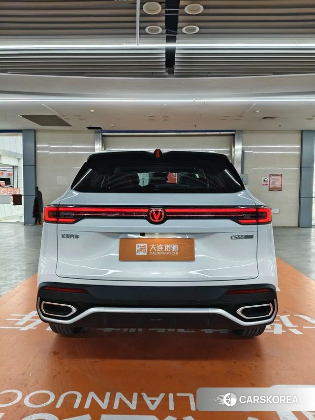 Chang'an CS55 PLUS PHEV 2026 Белый из Китая, фото 4