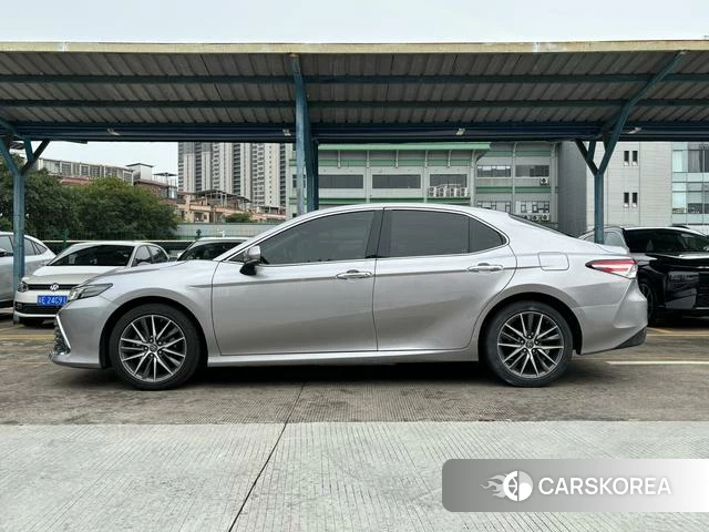 Toyota Camry id 4342009 из Китая 12