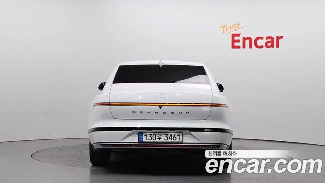 Hyundai Grandeur Hybrid (GN7) id 2676619 из Кореи 14