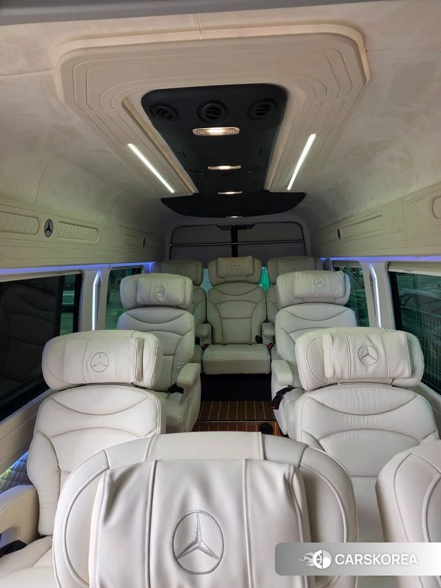 Mercedes-Benz Sprinter 2023 Черный из Кореи, фото 4