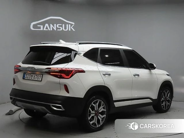 Kia Seltos id 4369884 из Кореи 14