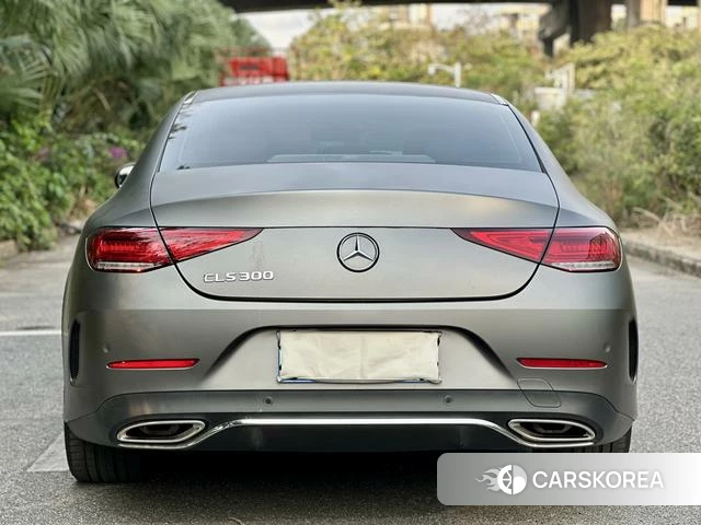 Mercedes-Benz CLS 2022 Темно-серый из Китая, фото 4