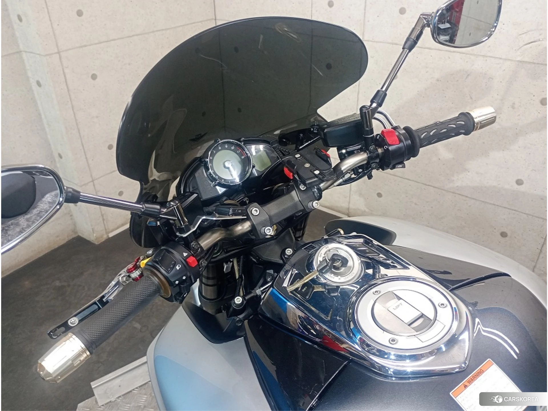 Suzuki GSX 1300 BK (B-KING) id 4183799 из Японии 25