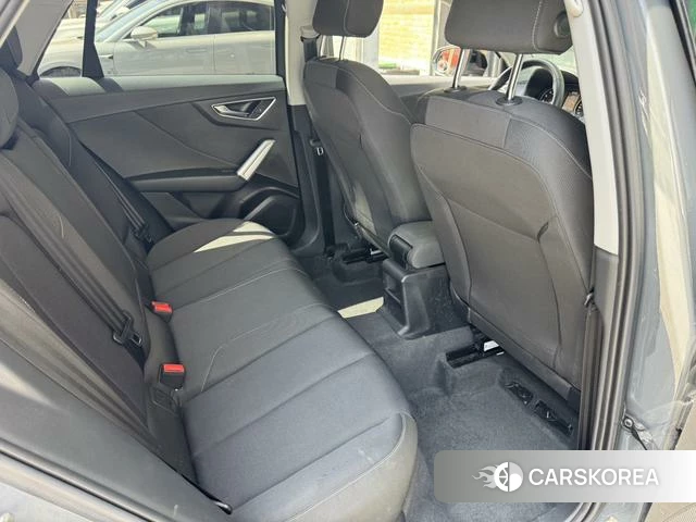 Audi Q2L id 4234848 из Китая 15