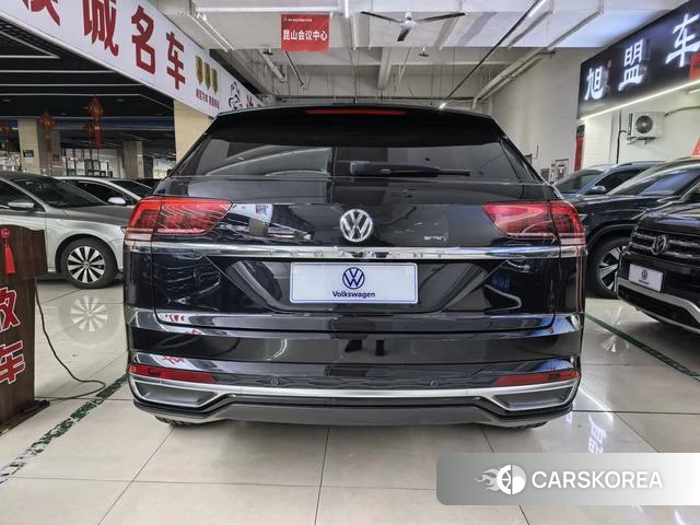 Volkswagen Tourang 2020 Черный из Китая, фото 4