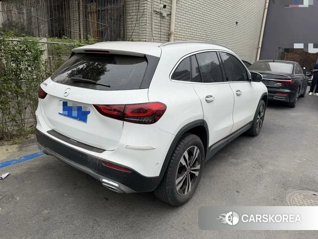 Mercedes-Benz GLA 2022 Белый из Китая, фото 4
