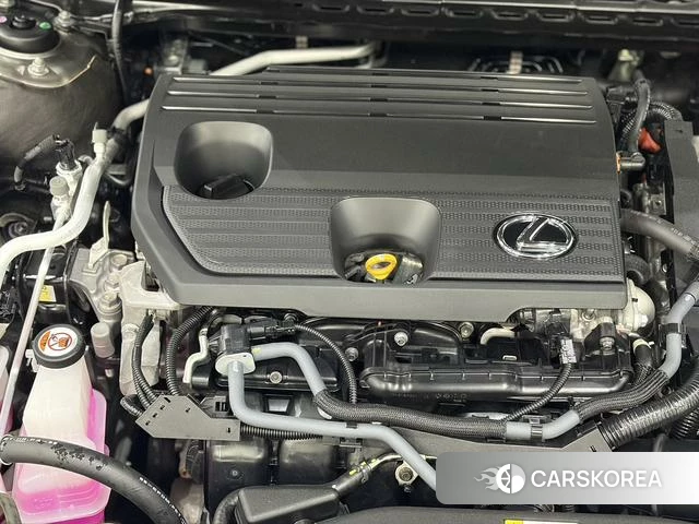 Lexus ES id 4348914 из Китая 8