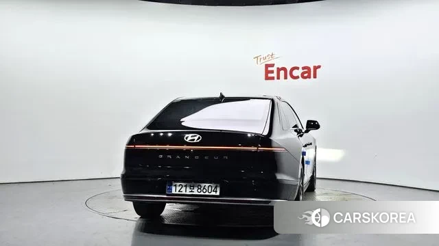 Hyundai Grandeur (GN7) id 2959067 из Кореи 14