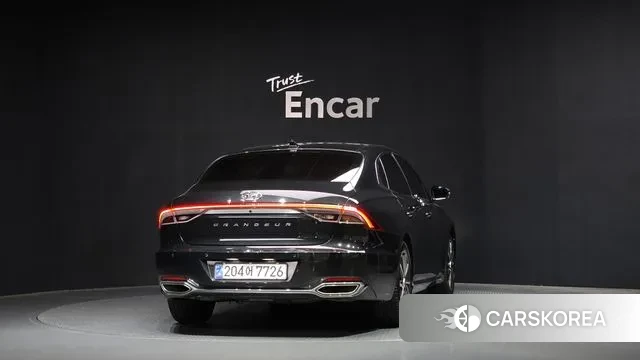 Hyundai The New Grandeur IG id 3396102 из Кореи 14