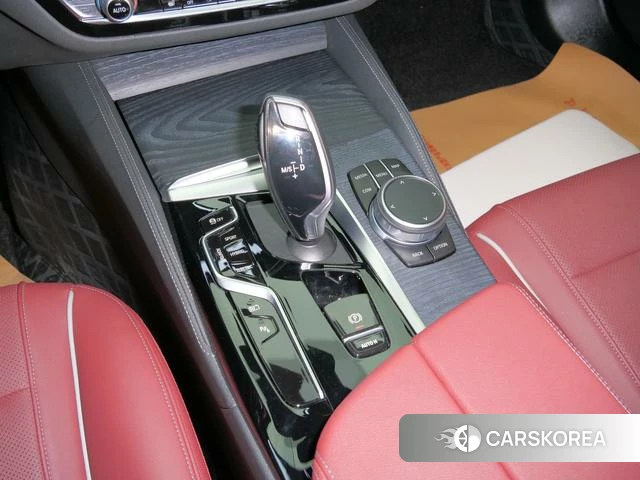 BMW 5 series PHEV id 4260769 из Китая 15