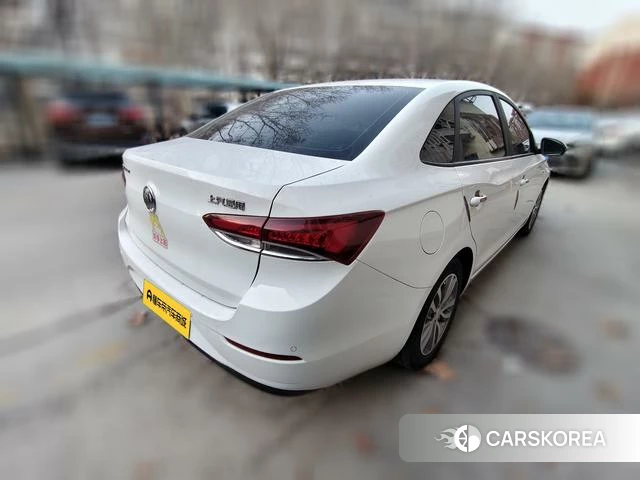 Buick Yinglang 2020 Белый из Китая, фото 4