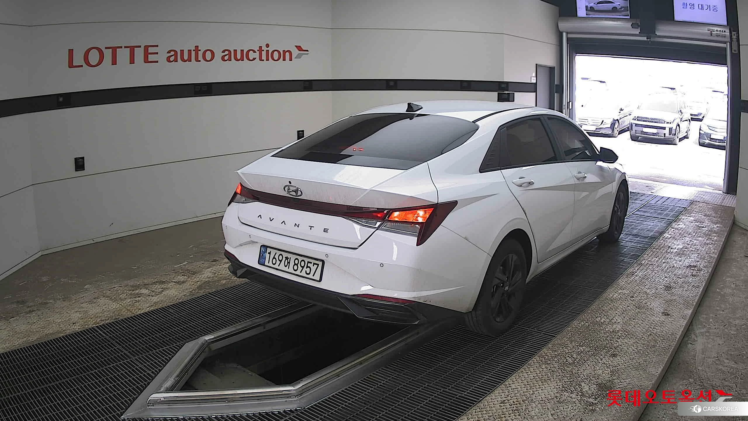 Hyundai Avante id 3888327 из Кореи 31