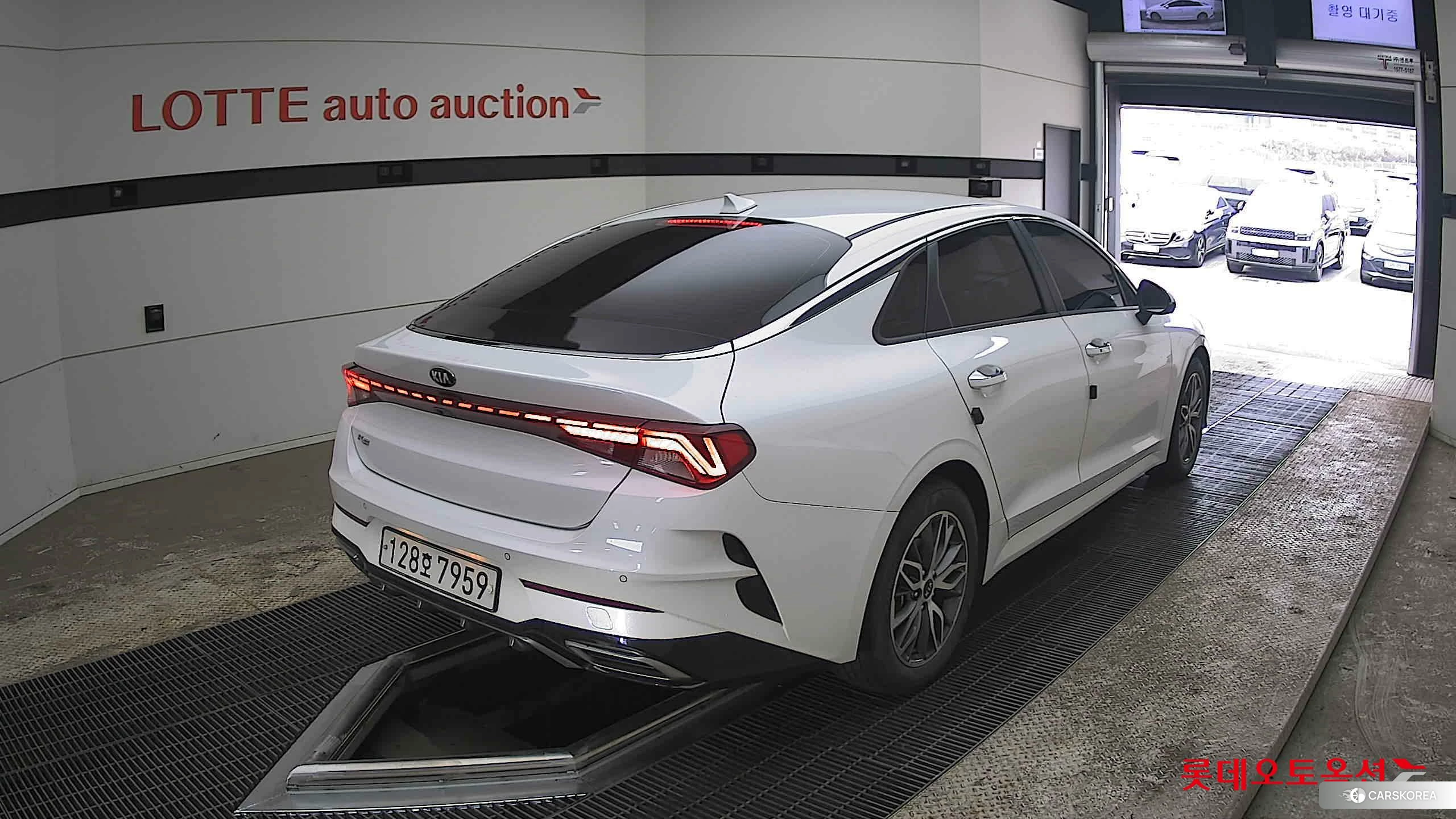 Kia K5 id 3875714 из Кореи 31