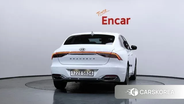 Hyundai The New Grandeur IG id 3545536 из Кореи 14