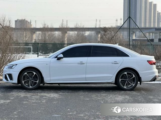 Audi A4L 2022 Белый из Китая, фото 5