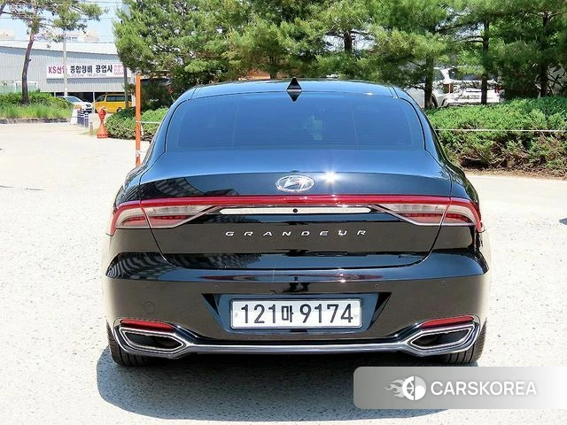 Hyundai The New Grandeur IG id 4330563 из Кореи 14
